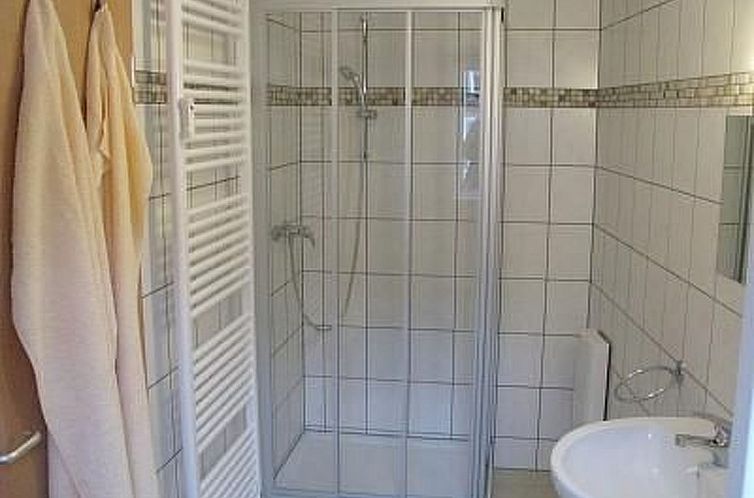 Appartement Moderne Wohnung mit Terrasse in zentraler Lage