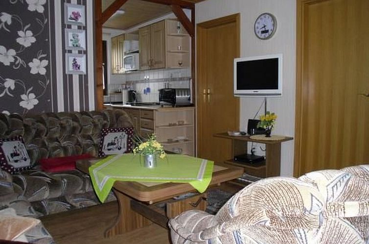 Vakantiehuis Doppelferienhaus mit Terrasse