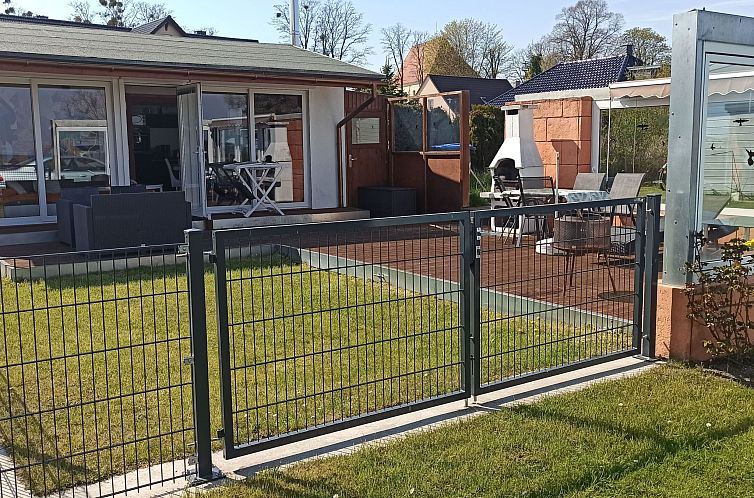 Vakantiehuis in Altwarp mit Botanischem Garten