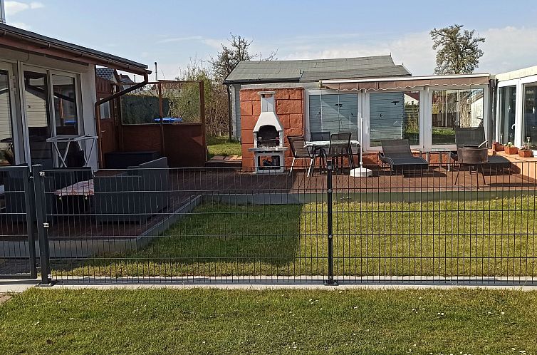 Vakantiehuis in Altwarp mit Botanischem Garten