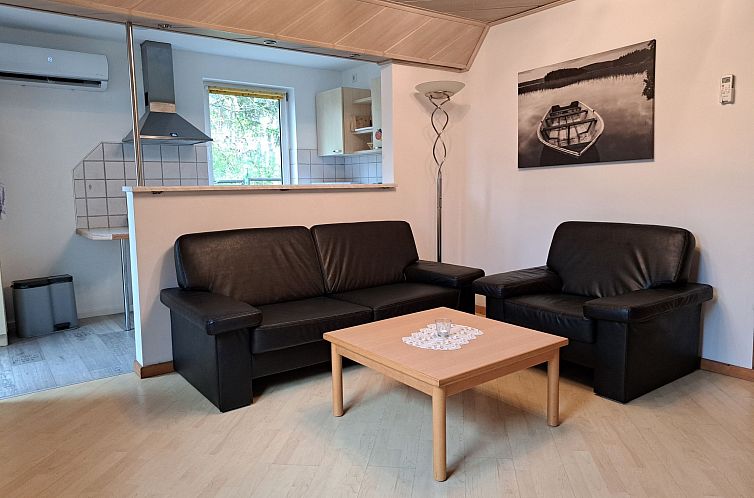 Vakantiehuis mit Terrasse mitten im Grünen