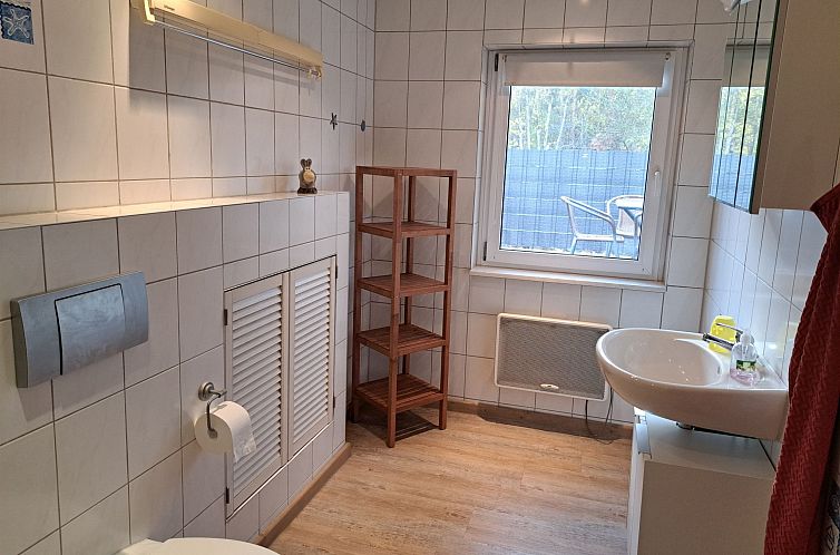 Vakantiehuis mit Terrasse mitten im Grünen