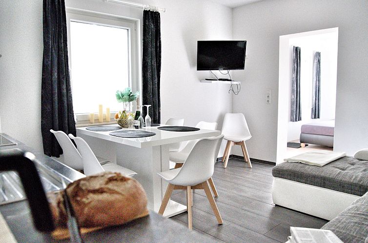 Vakantiehuis mit Garten, Grill und Terrasse