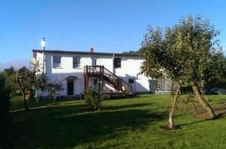 Appartement in Vorland mit Grill und Garten