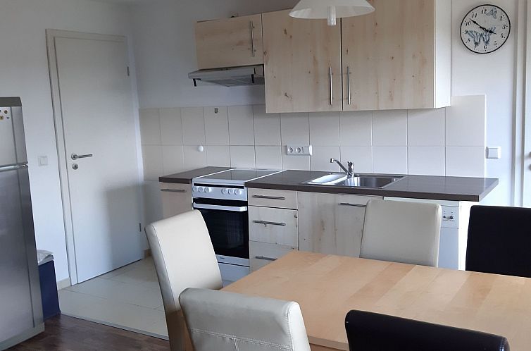 Appartement Familienfreundliche Wohnung in Vorland mit Garte