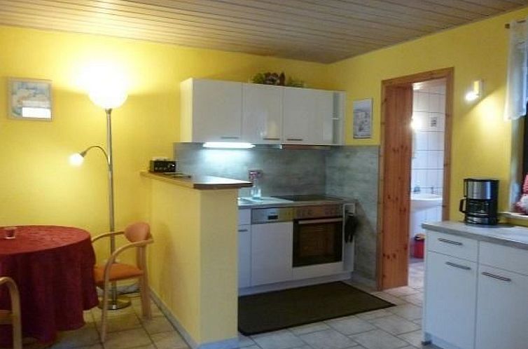 Vakantiehuis Schönes Ferienhaus mit Terrasse und Grill