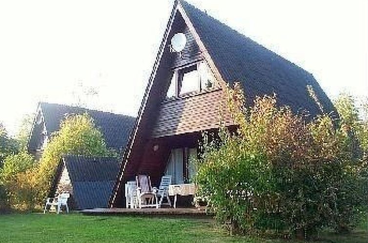 Unterkunft 0305119 - Ferienhaus Ostsee - Vakantiehuis Spitzdachferienhaus mit Schwedenofen und Garten
