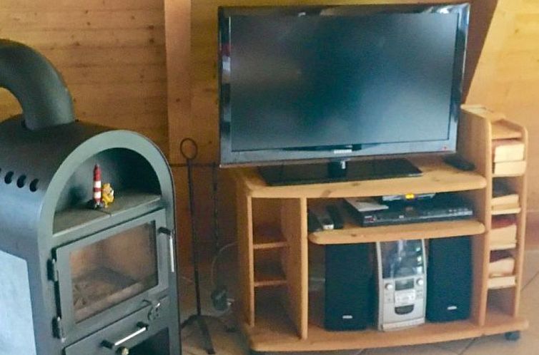 Vakantiehuis Spitzdachferienhaus mit Schwedenofen und Garten