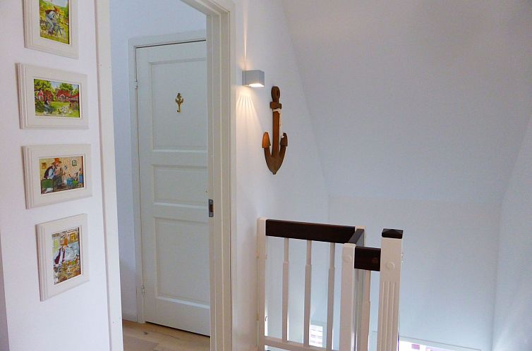 Vakantiehuis Komfortables Ferienhaus in Breege mit Sauna