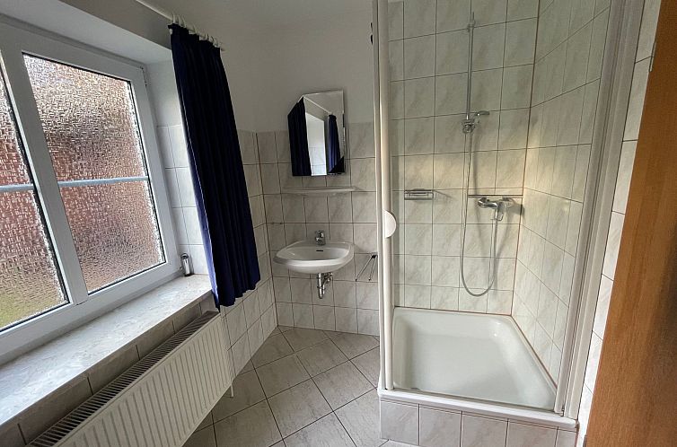 Appartement mit Terrasse