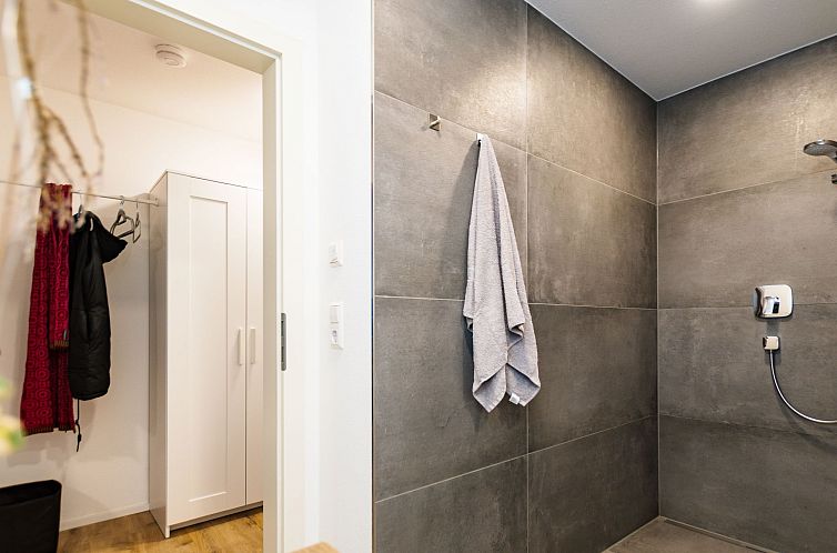 Appartement FeWo mit Whirlpool und Infrarotsauna