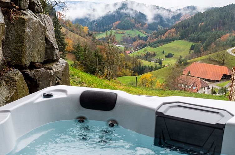 Appartement FeWo mit Whirlpool und Infrarotsauna