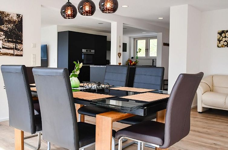 Appartement FeWo mit Whirlpool und Fass-Sauna im Schwarzwald