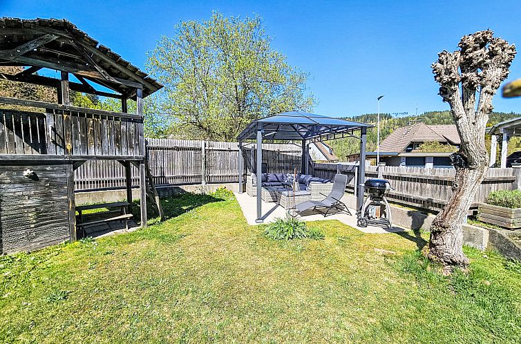 Appartement Haus Maria Hochschwarzwald, Garten umzäunt, Wal