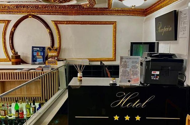 Hotel El Siglo