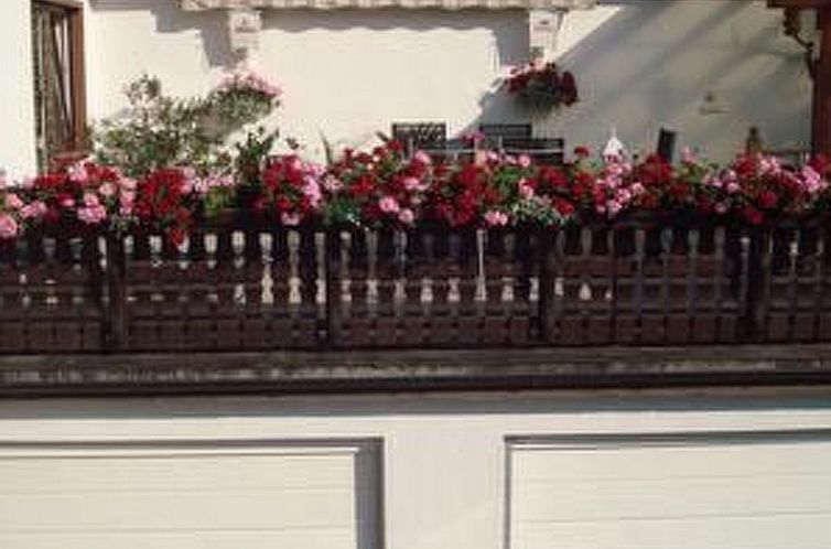 Appartement Helle Wohnung in Frankenhain mit Grill