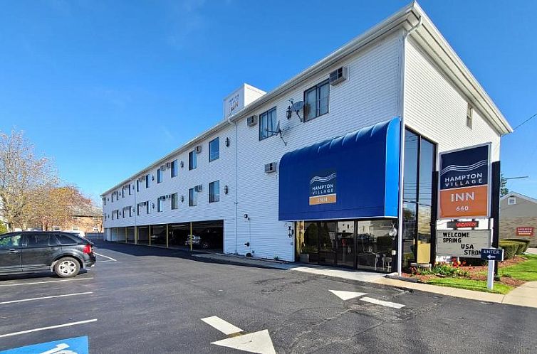 Hampton Village Inn