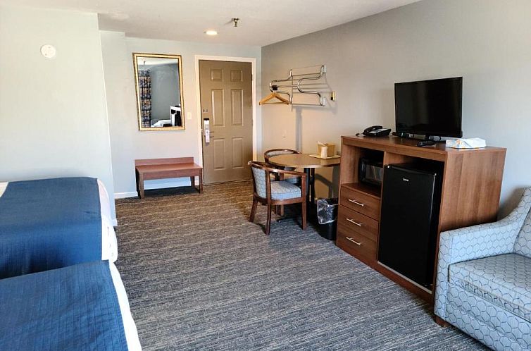 Hampton Village Inn