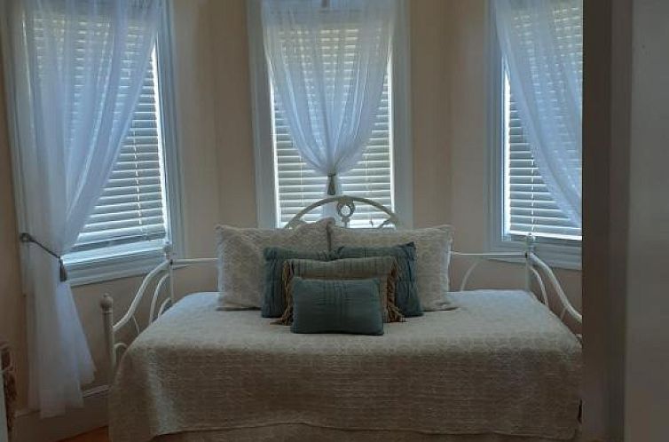 The Victoria Inn Bed & Breakfast and Pavilion