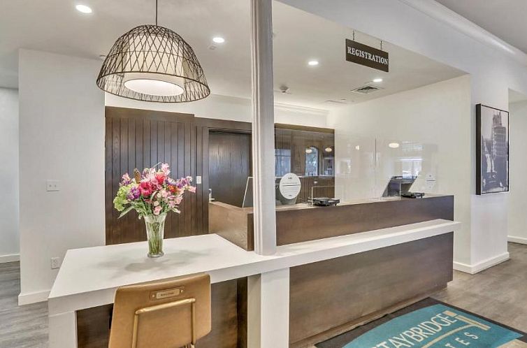 Staybridge Suites Savannah Historic District, an IHG Hotel