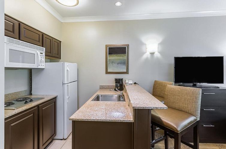 Staybridge Suites Savannah Historic District, an IHG Hotel