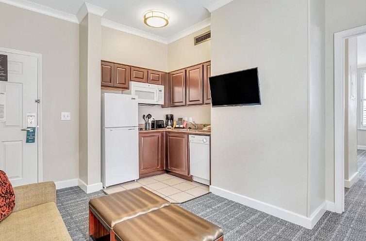 Staybridge Suites Savannah Historic District, an IHG Hotel