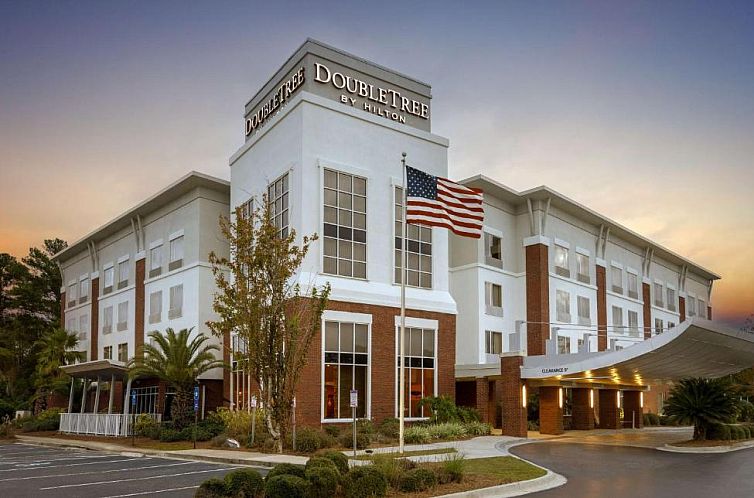 DoubleTree by Hilton Hotel Savannah Airport