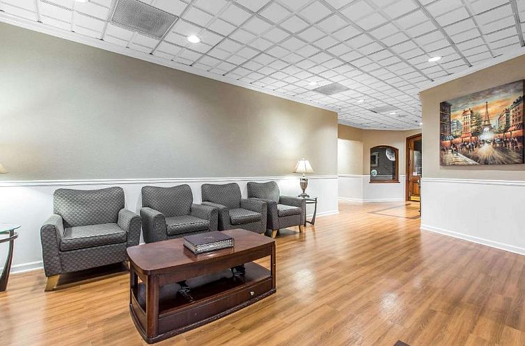 Quality Inn Midtown Savannah