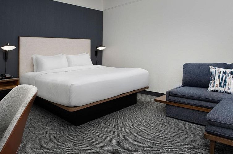 Courtyard Savannah Downtown/Historic District