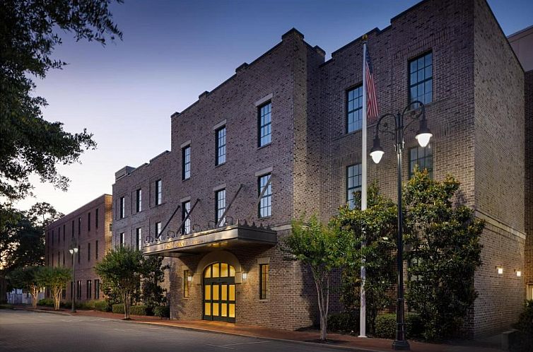 Residence Inn Savannah Downtown Historic District