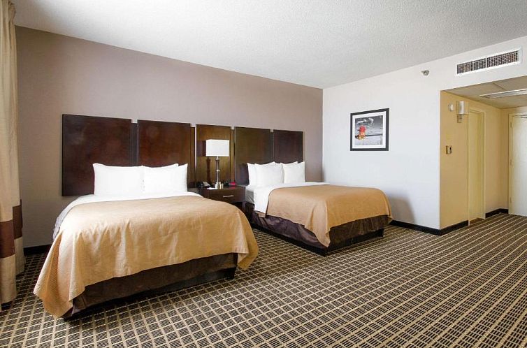 Clarion Inn & Suites Miami International Airport