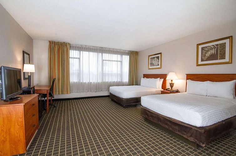 Clarion Inn & Suites Miami International Airport