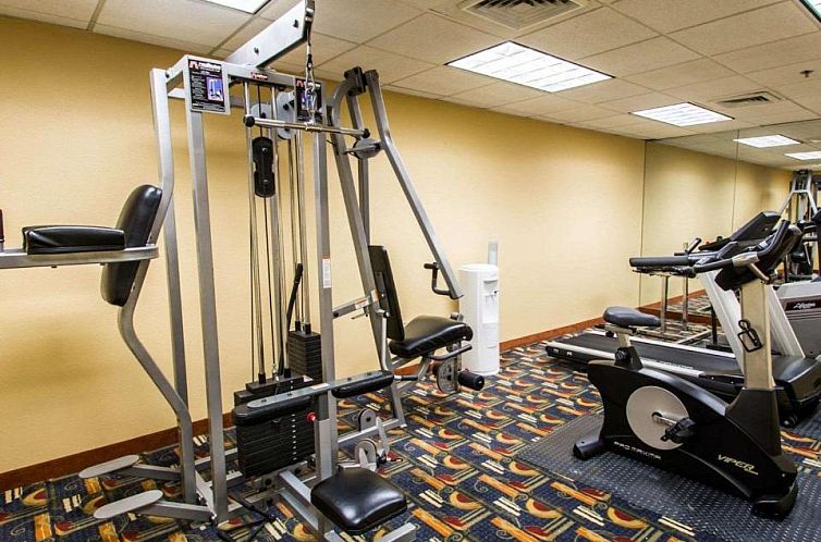 Clarion Inn & Suites Miami International Airport