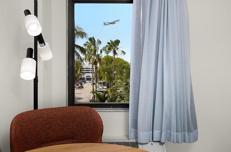 Hampton Inn Miami-Airport West