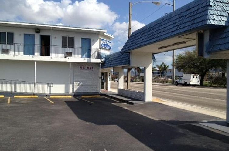Miami Springs Inn