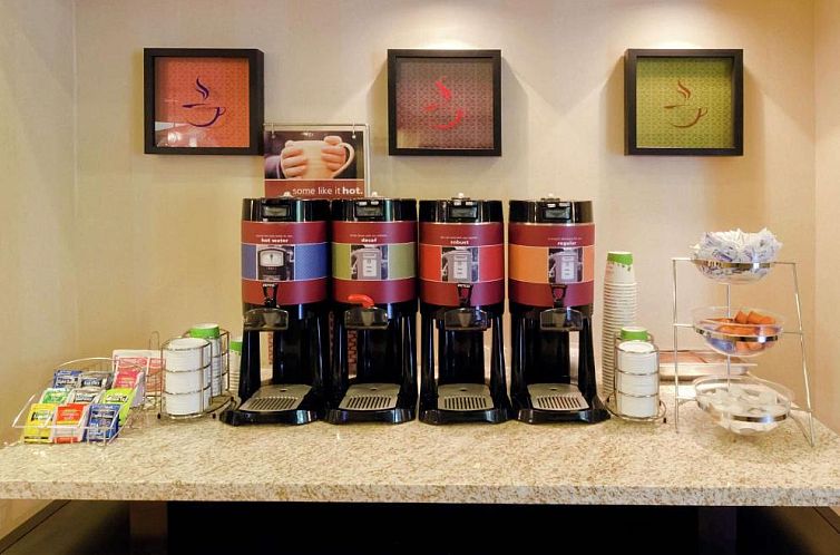 Hampton Inn & Suites Miami-Doral Dolphin Mall