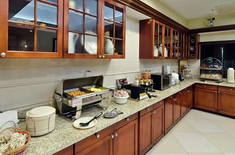 Hampton Inn & Suites Miami-Doral Dolphin Mall