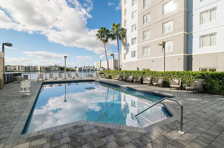 Homewood Suites Miami Airport/Blue Lagoon