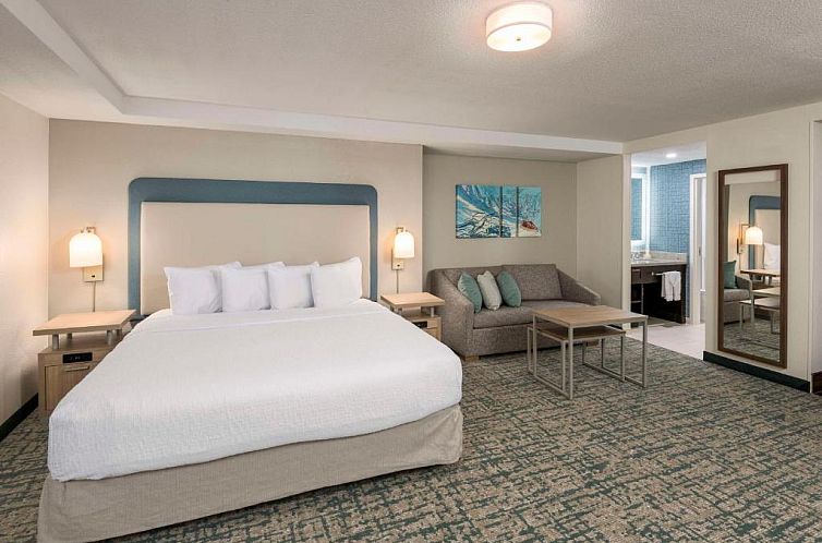 Homewood Suites Miami Airport/Blue Lagoon