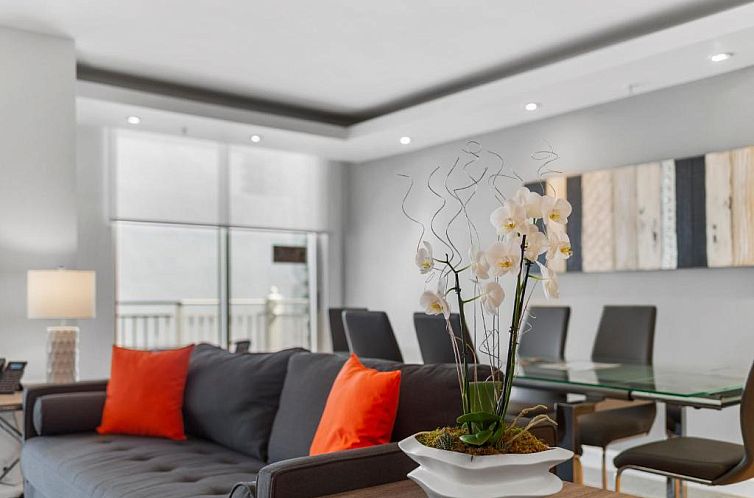 Fortune House Hotel Suites