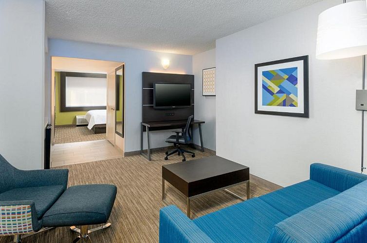 Holiday Inn Express Miami Airport Doral Area, an IHG Hotel