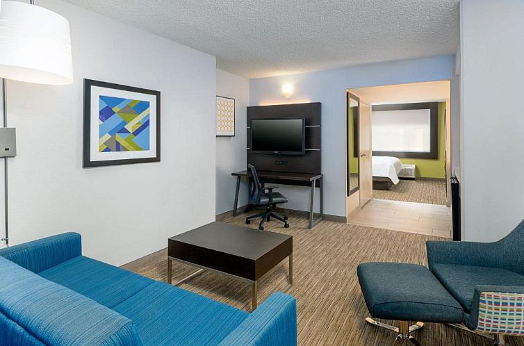 Holiday Inn Express Miami Airport Doral Area, an IHG Hotel