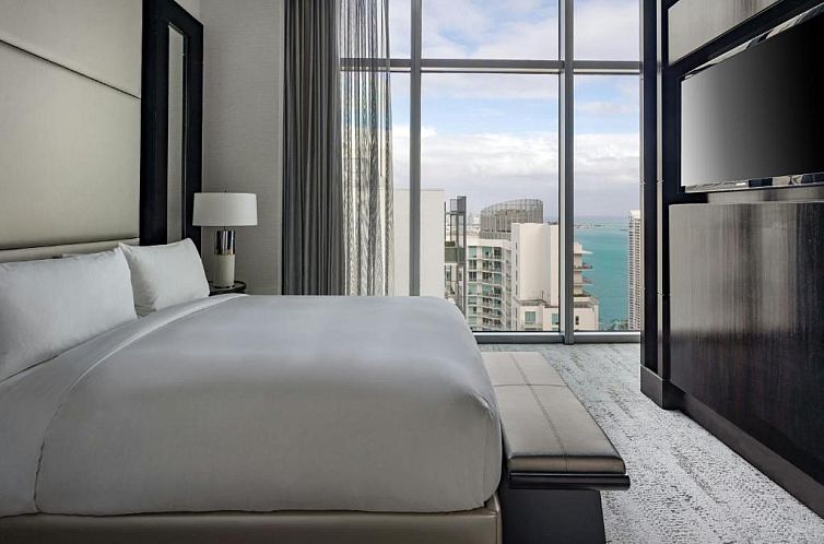 JW Marriott Marquis Miami
