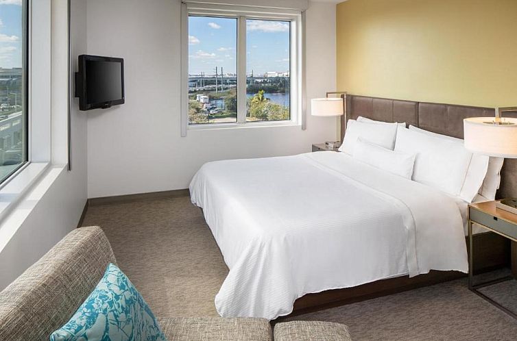 Element by Westin Miami International Airport