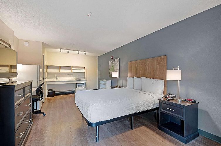 Extended Stay America Suites - Miami - Airport - Blue Lagoon