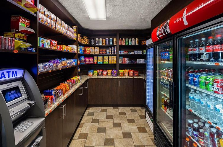 Magnuson Hotel Detroit Airport