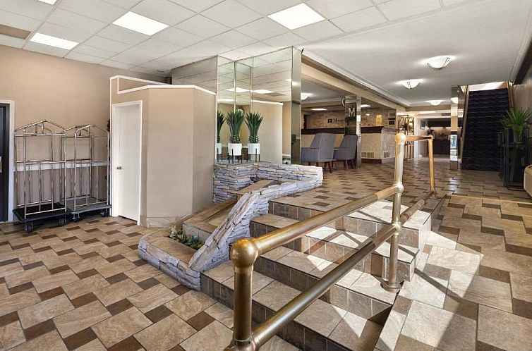 Magnuson Hotel Detroit Airport