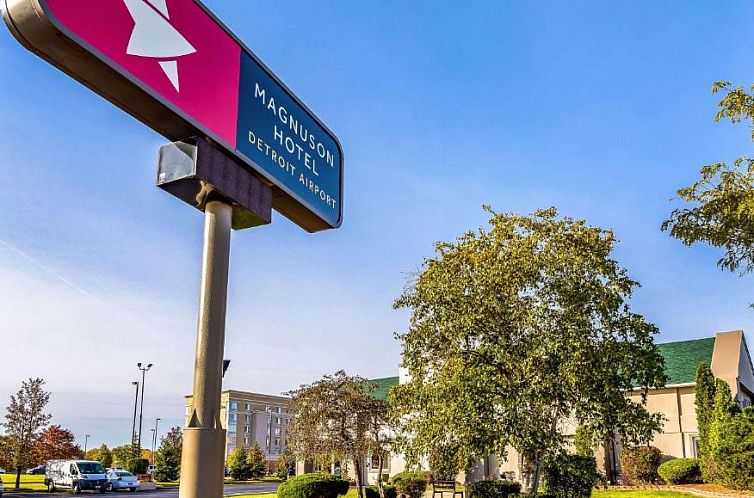 Magnuson Hotel Detroit Airport