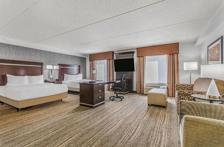 Hampton Inn & Suites Detroit/Airport Romulus