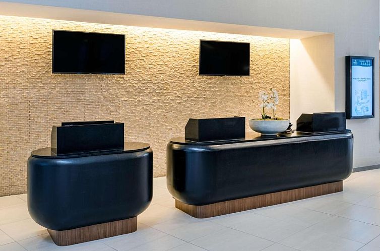 Hilton Dallas Lincoln Centre